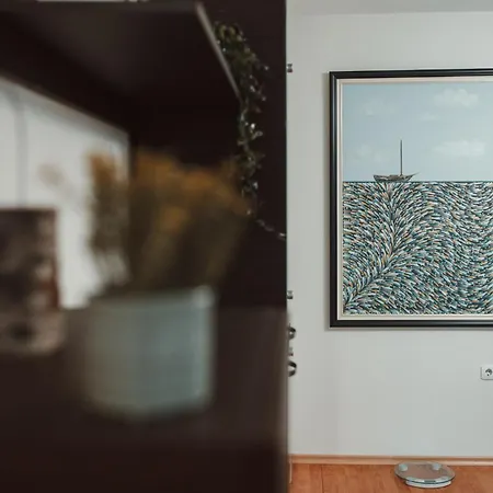 Rhea With Terrace & Parking Apartament *