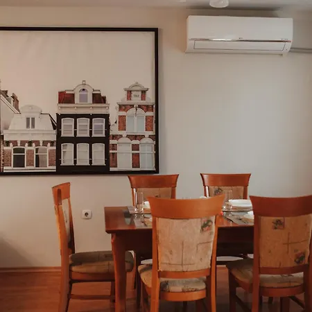 Rhea Apartment With Parking Daire Filibe