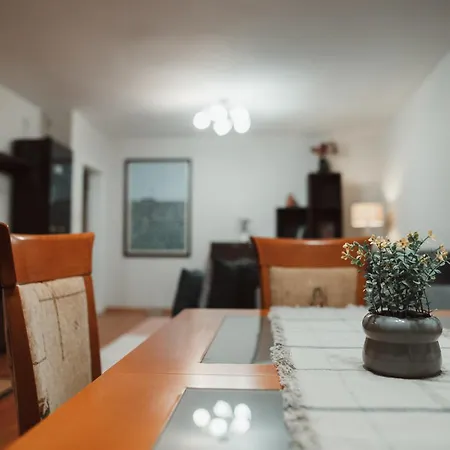 Rhea Apartment With Parking Filibe