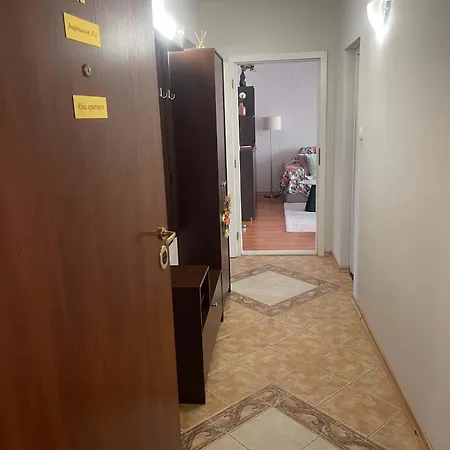 Rhea Apartment With Parking * Plowdiw