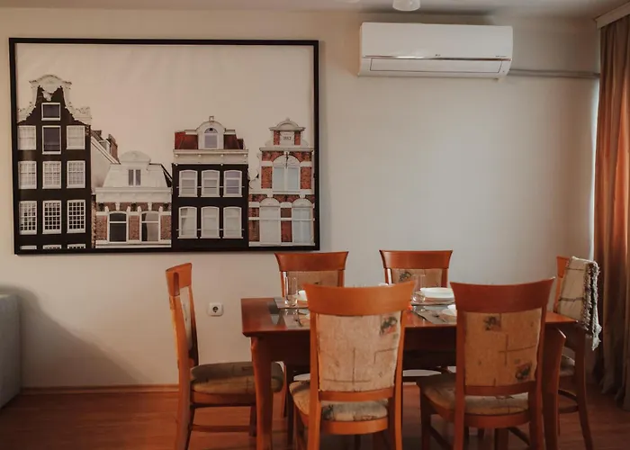 Rhea With Terrace & Parking 아파트 플로브디프