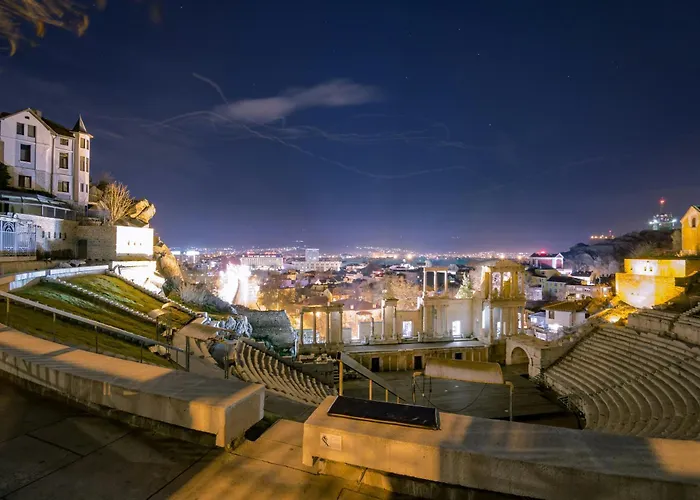 아파트 Rhea With Terrace & Parking *